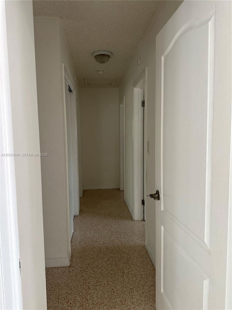 7931 SW 13th Ter, Unit 7931, Miami, FL 33144 Photo