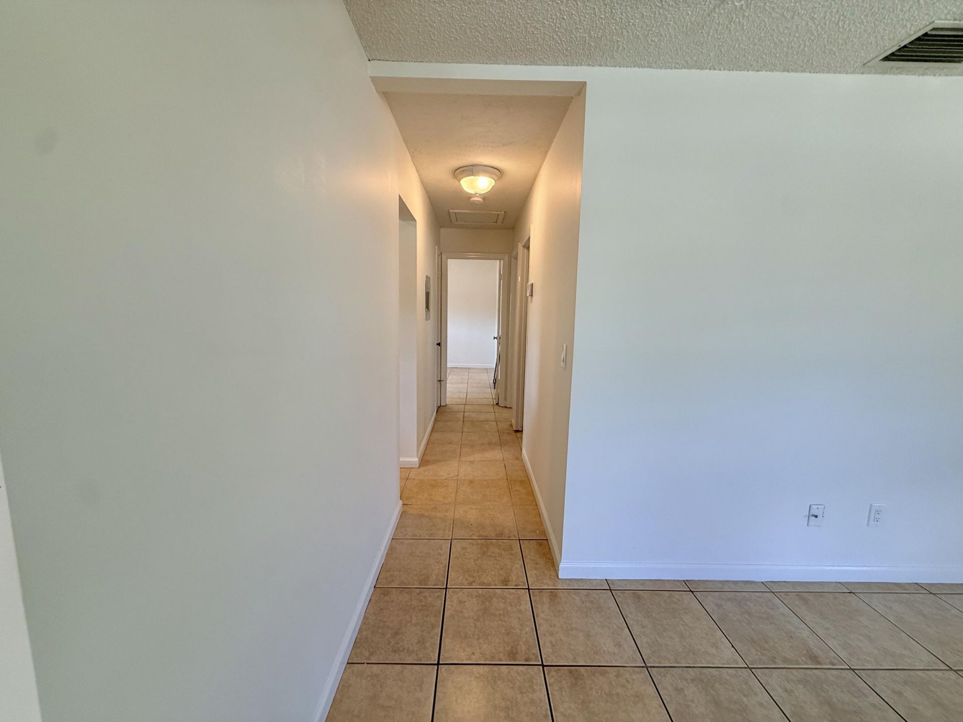 3362 SE Jefferson Street, Stuart, FL 34997 Photo