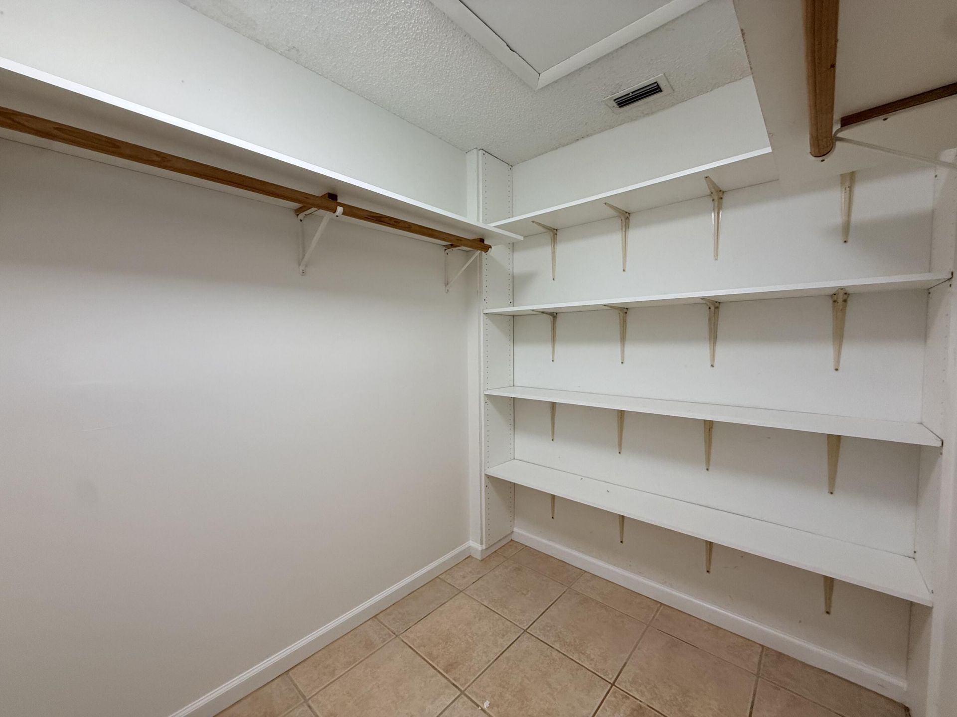 3362 SE Jefferson Street, Stuart, FL 34997 Photo