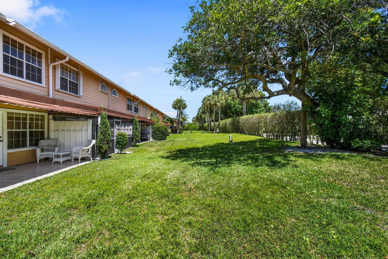 5266 Sapphire Valley, Boca Raton, FL 33486 Photo