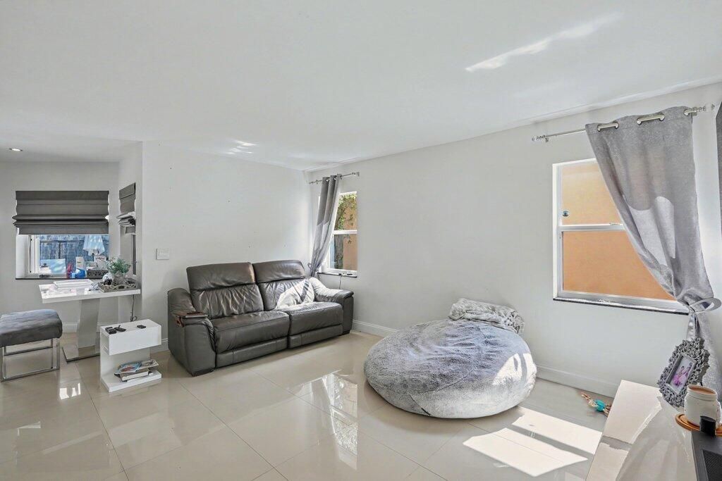 6579 Constance Street, Lake Worth, FL 33467 Photo