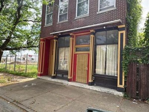 7116 S Broadway , St Louis, MO 63111