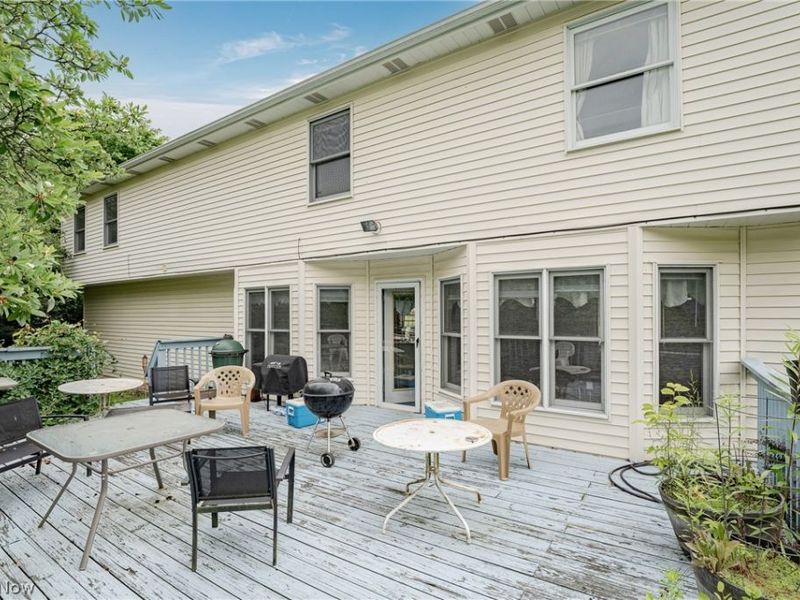 1347 Sharonbrook Drive, Twinsburg, OH 44087 Photo 24