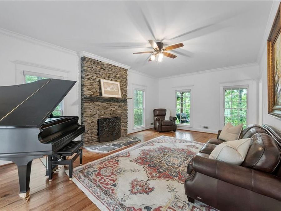 Property Image 29