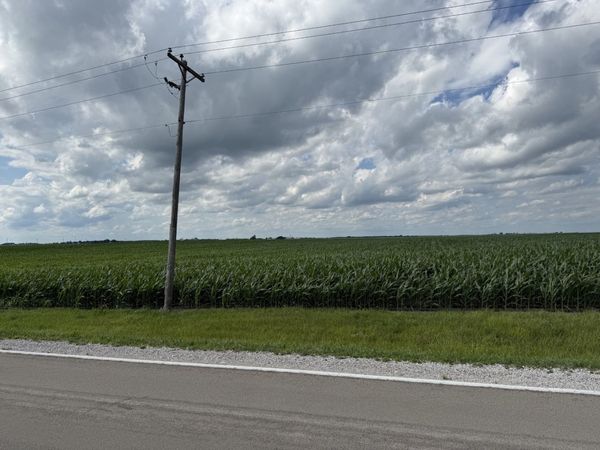 000 N 17th Road , Tonica, IL 61370