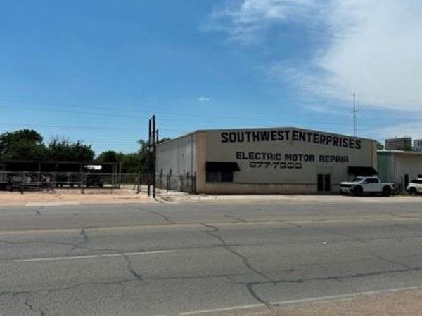 1002 S treadaway , Abilene, TX 79602