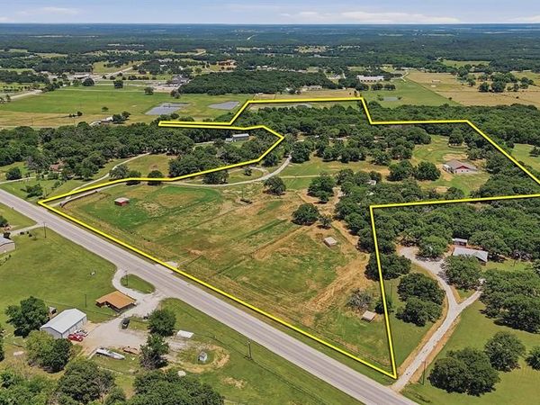 7154 E Fm 922 , Valley View, TX 76272
