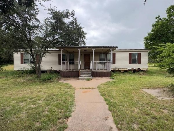 405 Munson Drive , Clyde, TX 79510