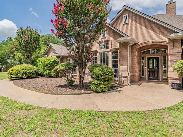 1304 Greenview Drive, Aledo, TX 76008