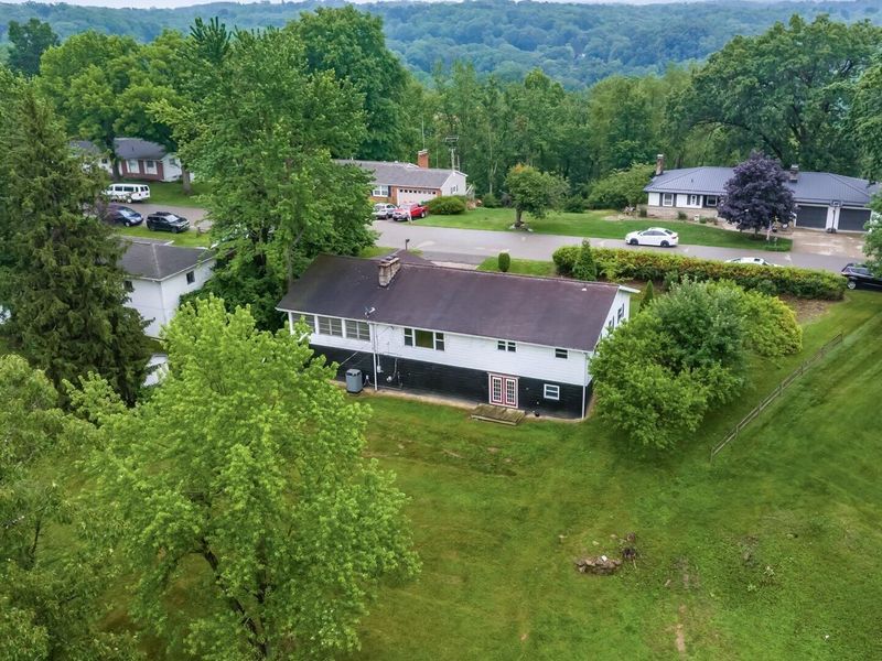 748 Ridgewood Drive , Coshocton, OH 43812 Photo 36