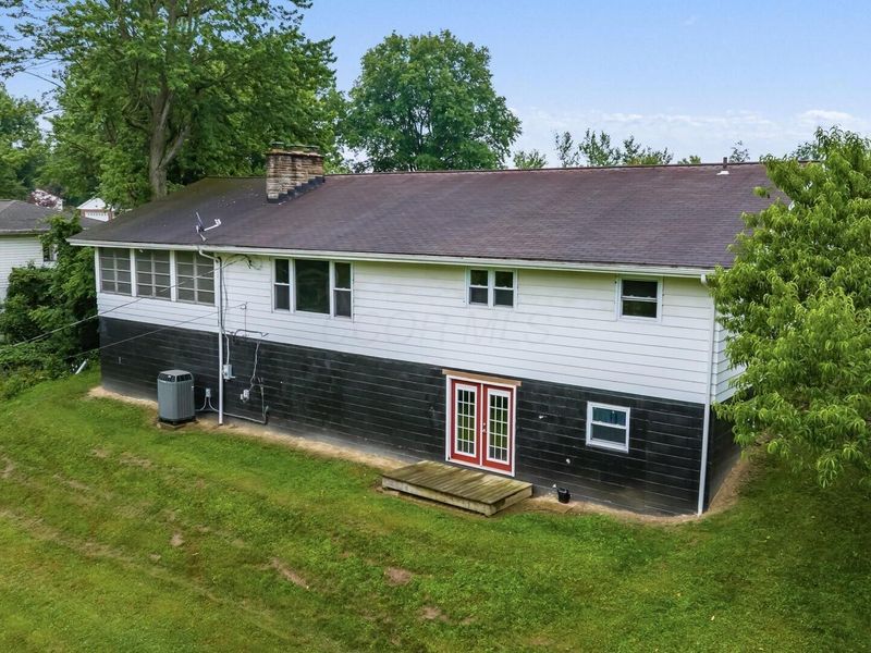 748 Ridgewood Drive , Coshocton, OH 43812 Photo 38