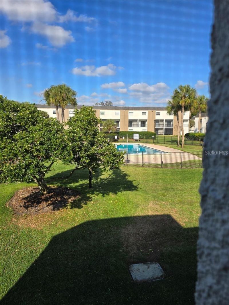 712 Oakgrove Drive , Unit 230, Brandon, FL 33510 Photo
