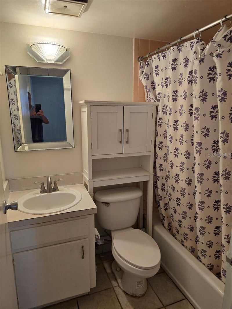 712 Oakgrove Drive , Unit 230, Brandon, FL 33510 Photo