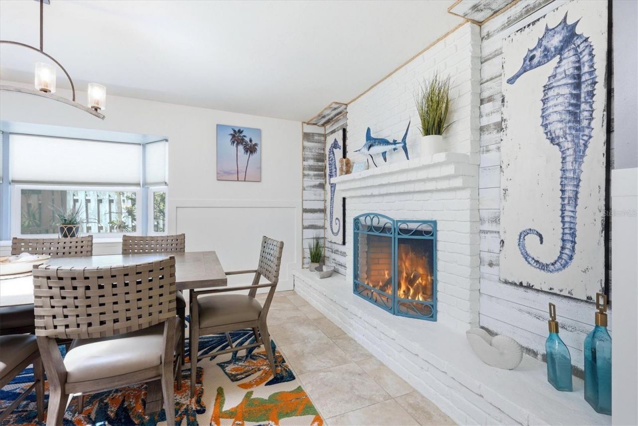 5128 Oxford Drive, Sarasota, FL 34242 Photo