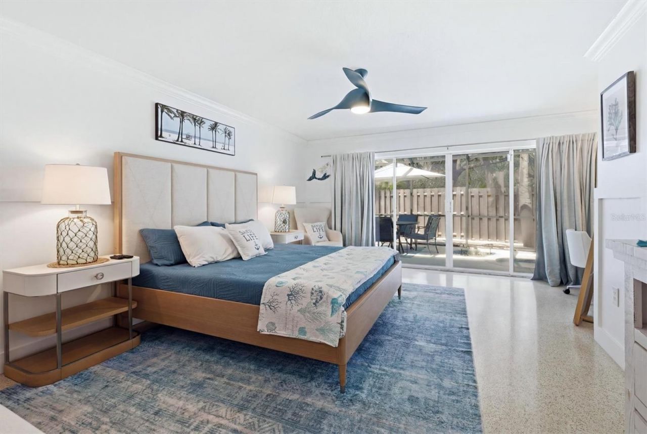 5128 Oxford Drive, Sarasota, FL 34242 Photo