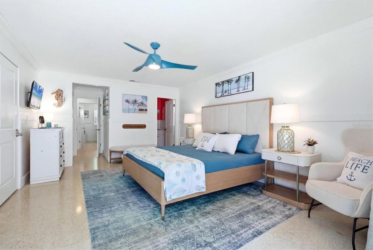 5128 Oxford Drive, Sarasota, FL 34242 Photo