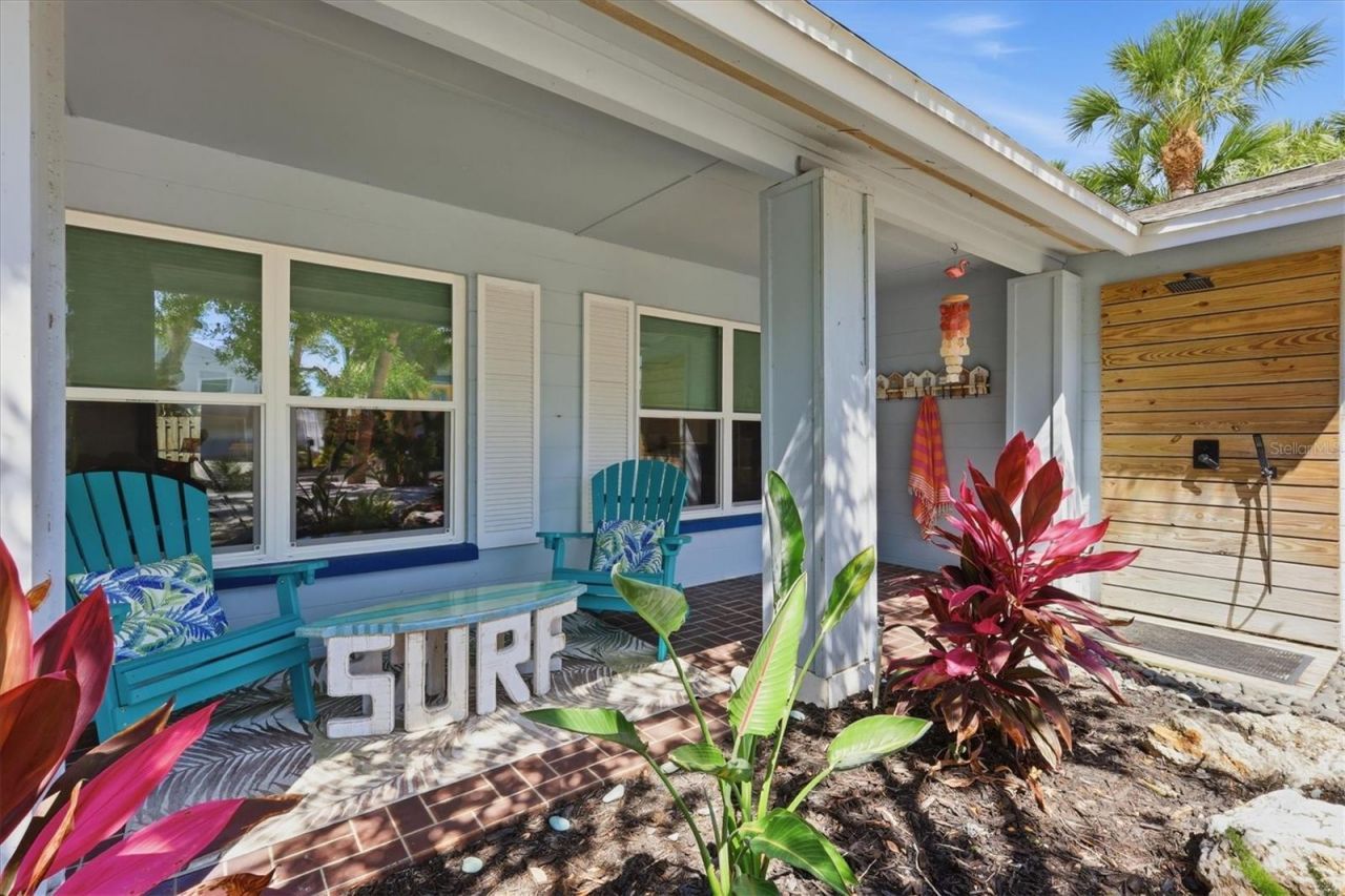 5128 Oxford Drive, Sarasota, FL 34242 Photo