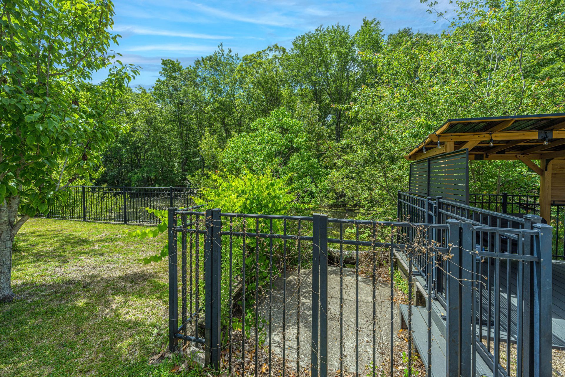 1029 Oakcrest Drive Photo 30
