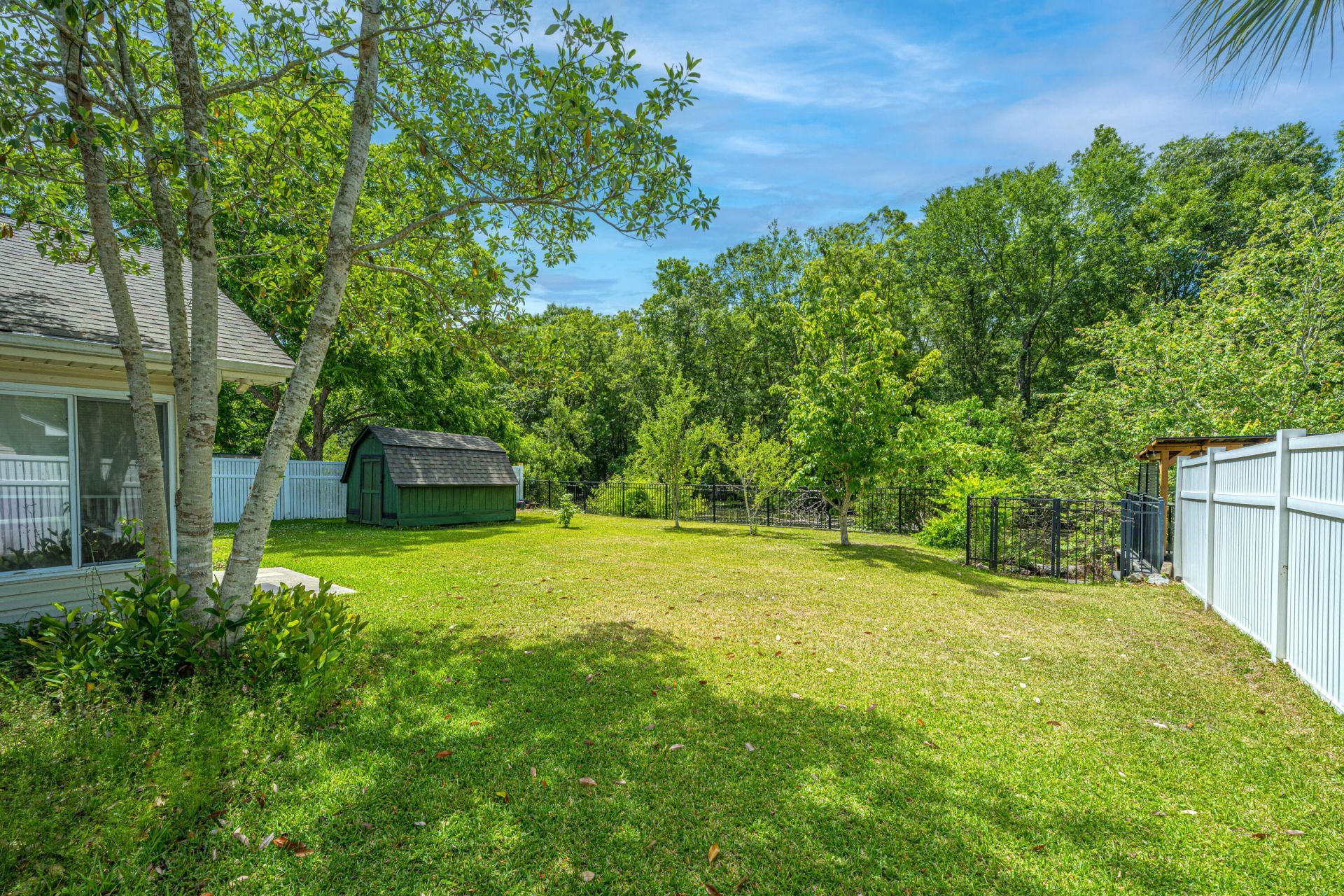 1029 Oakcrest Drive Photo 32
