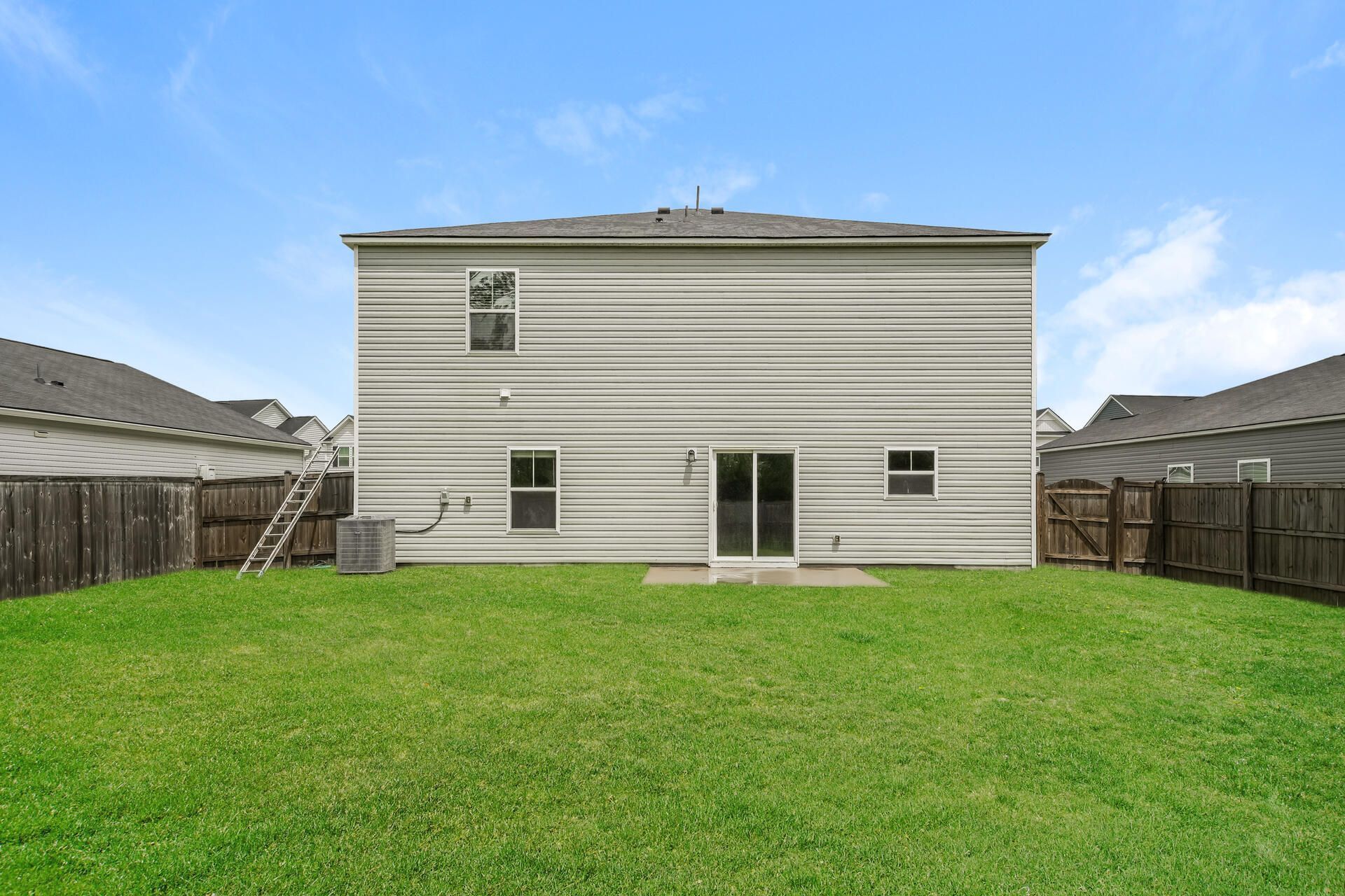 299 Firewheel Court Photo 5