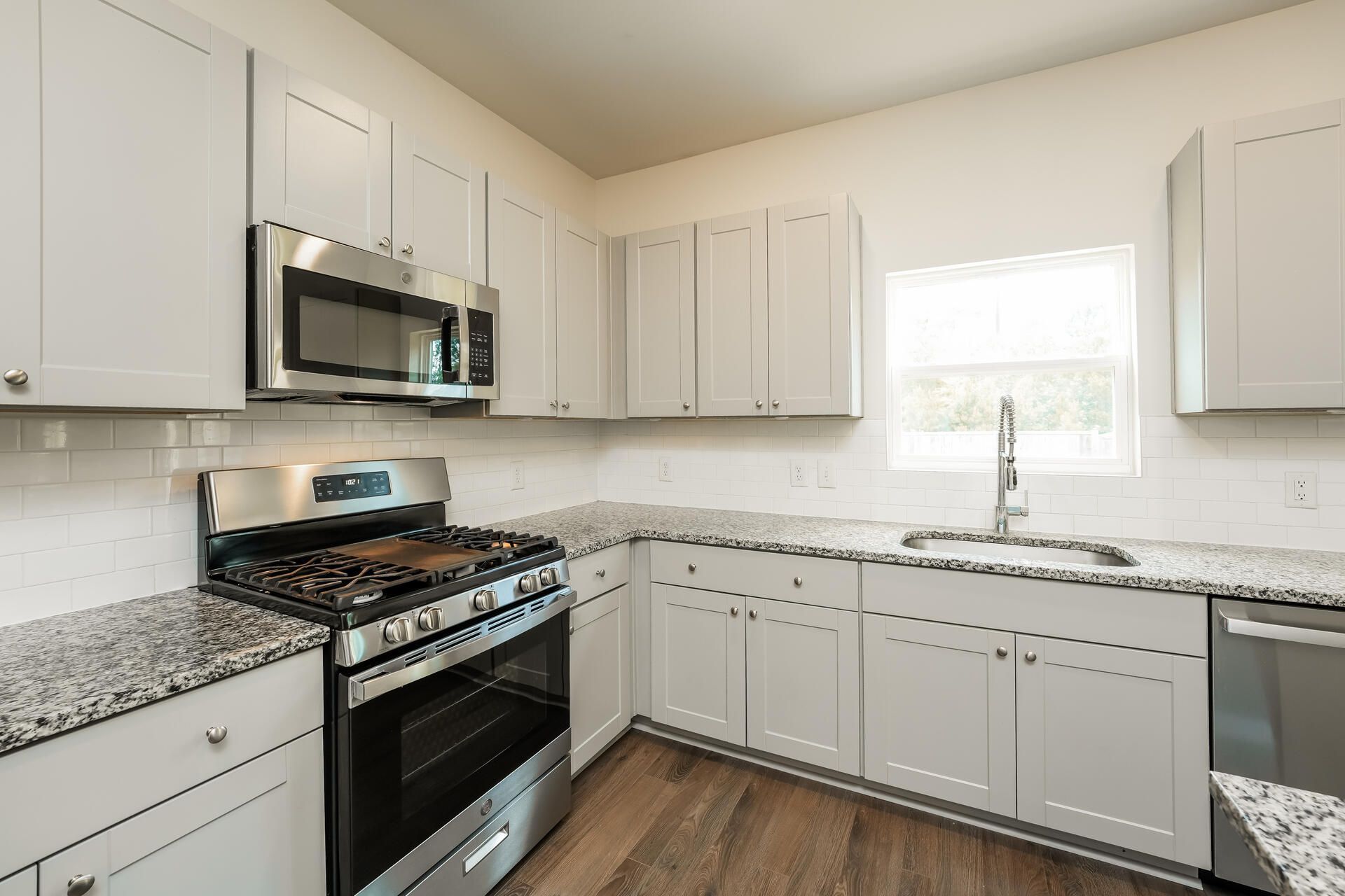 299 Firewheel Court Photo 7