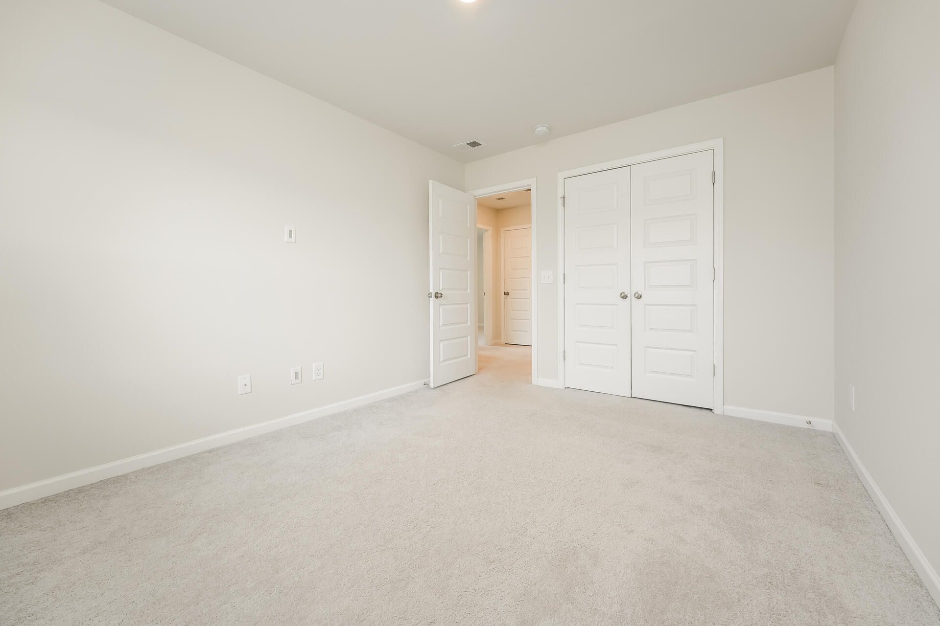 299 Firewheel Court Photo 9