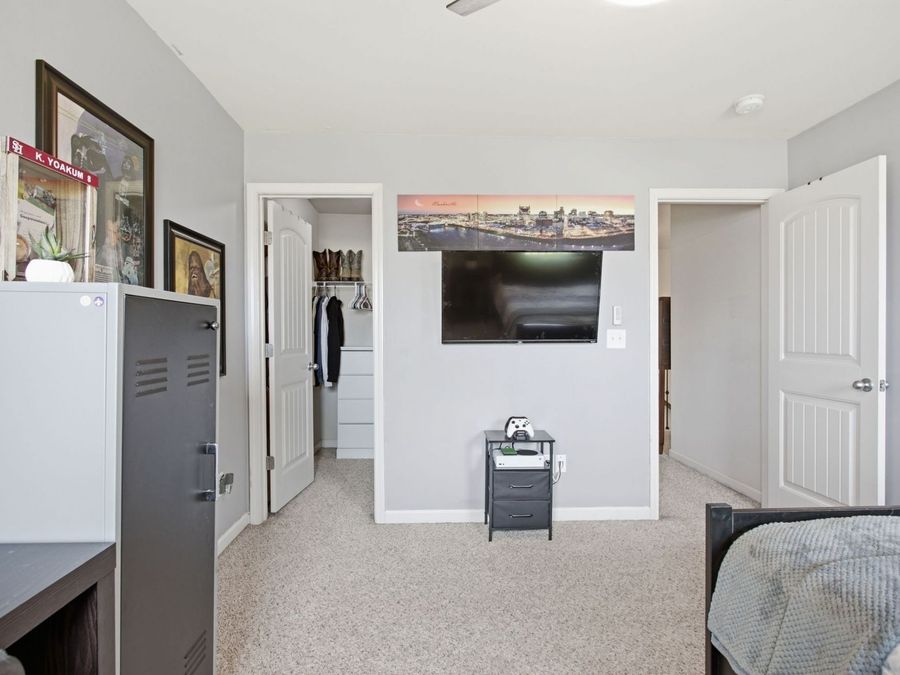 Property Image 37