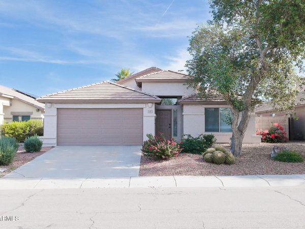 6101 S FOUR PEAKS Place, Chandler, AZ 85249
