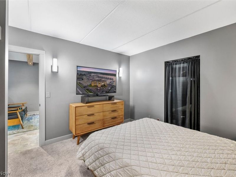 711 W Lakeshore Drive, Unit 203, Port Clinton, OH 43452 Photo 9