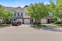 402 Poplar Grove Place photo 4