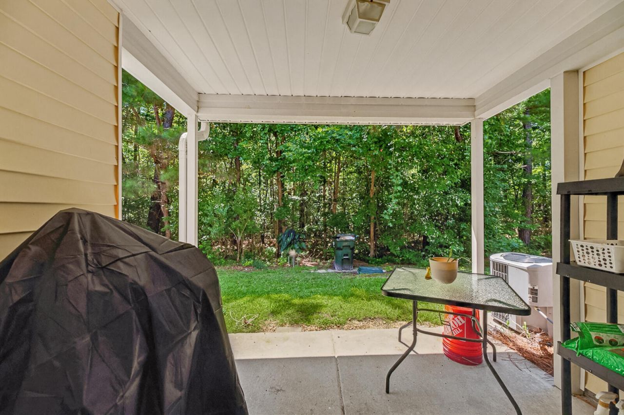 402 Poplar Grove Place Photo 28