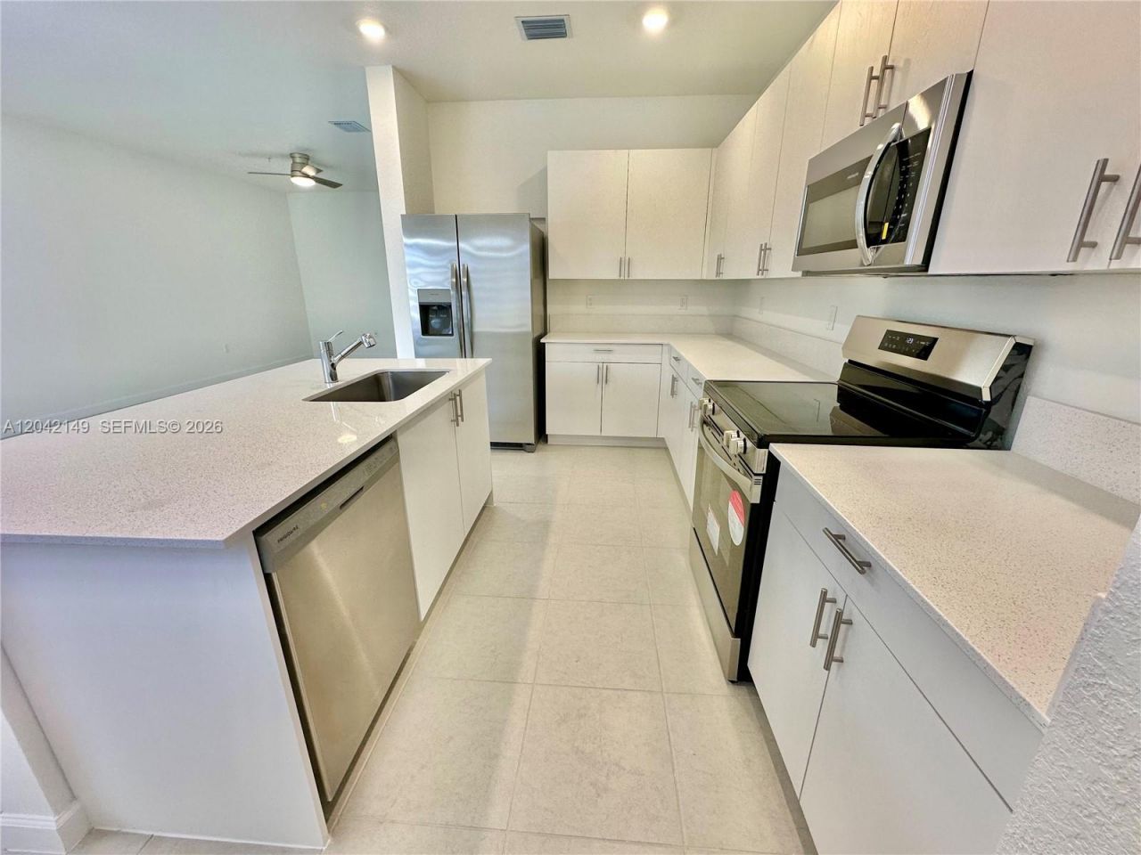 114 SW 184th Pl, Unit 114, Pembroke Pines, FL 33029 Photo
