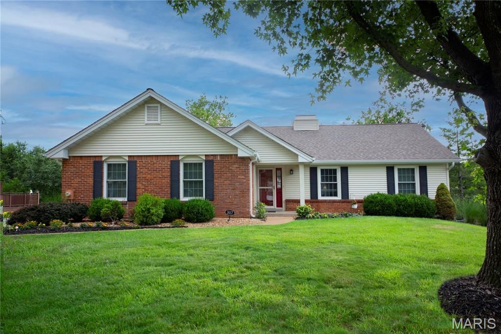 1617 W Field Avenue, Ellisville, MO 63011 Main Photo