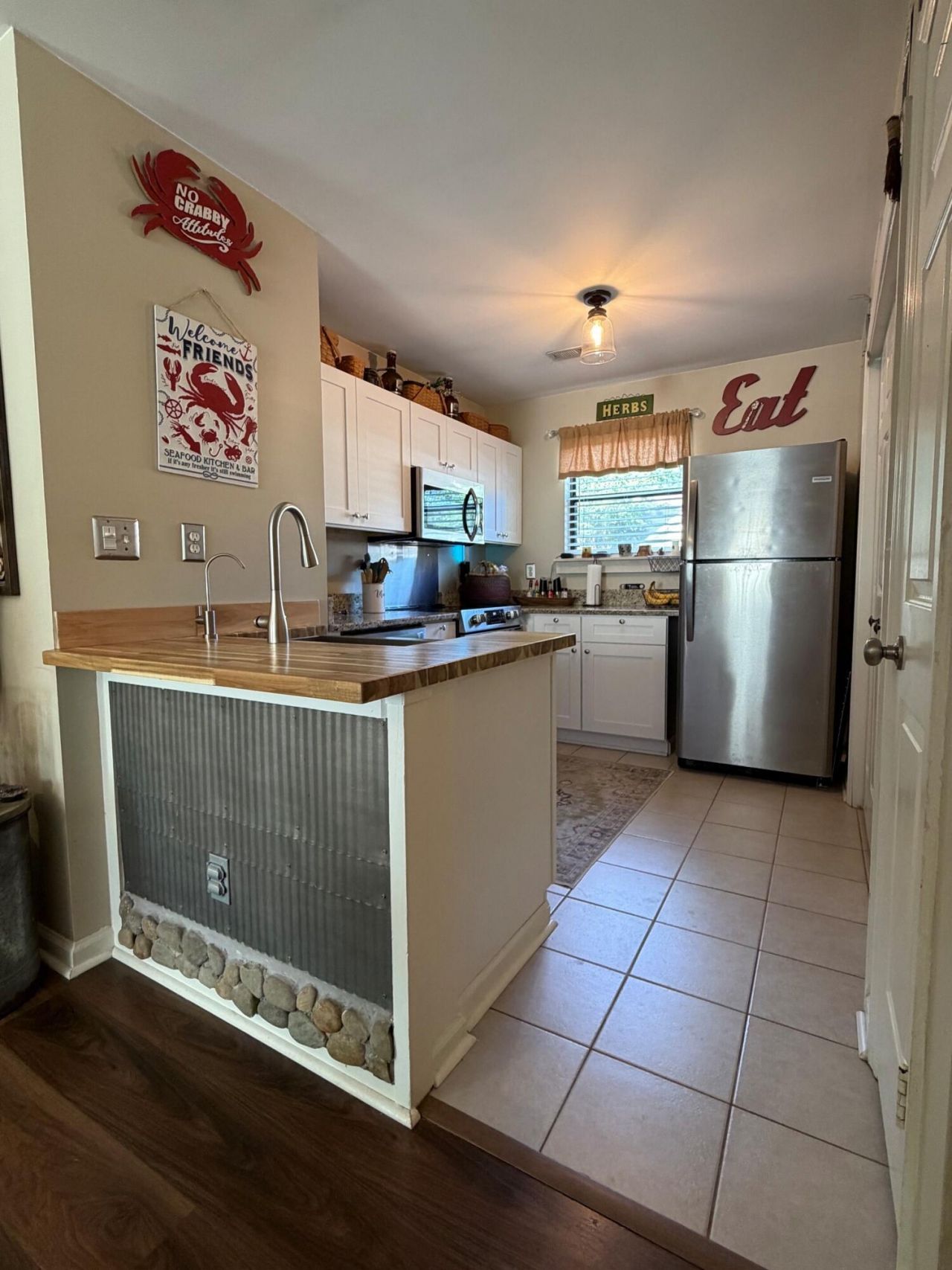 923 E Estates Boulevard Photo 10