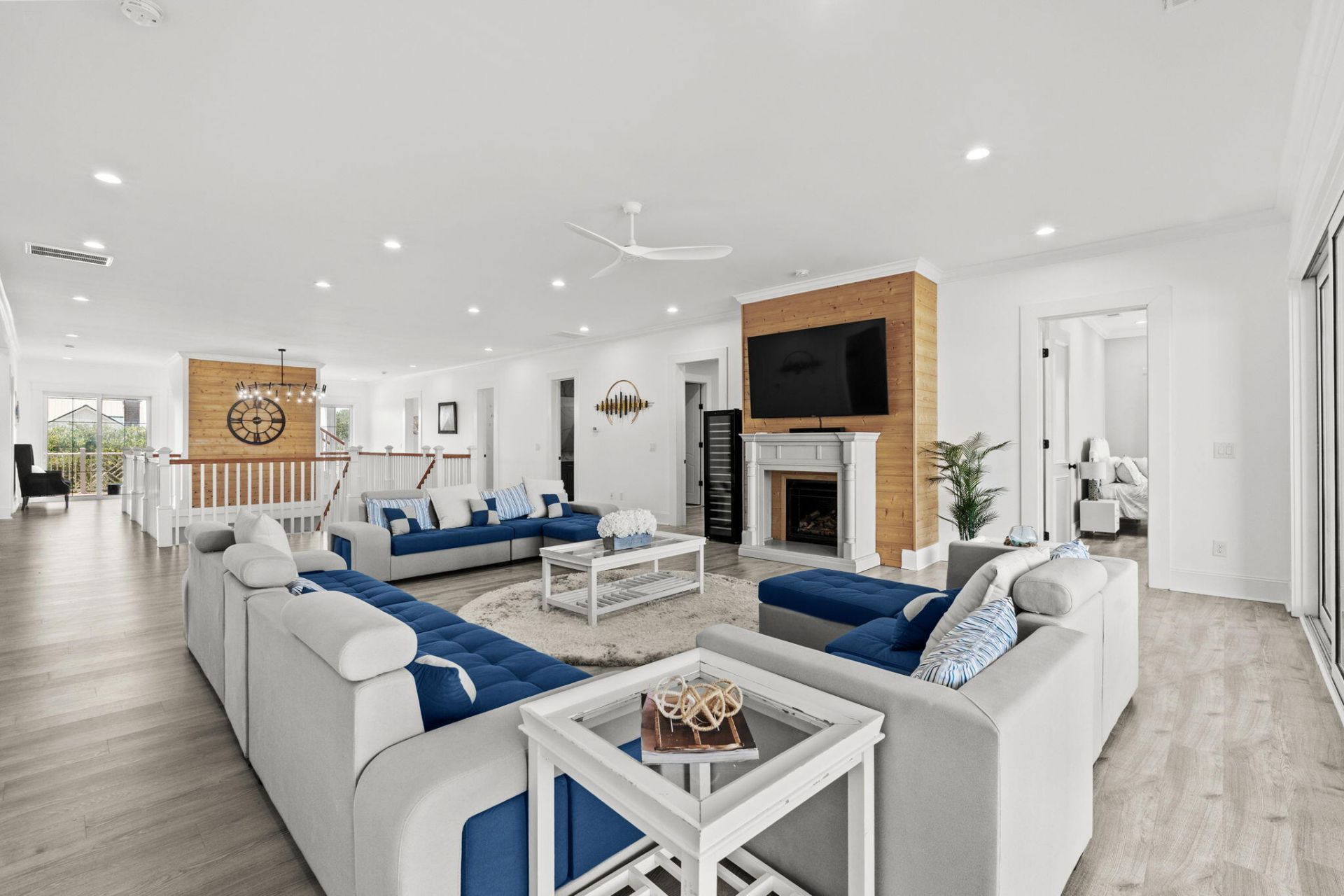 139 Pioneer Loop Photo 48