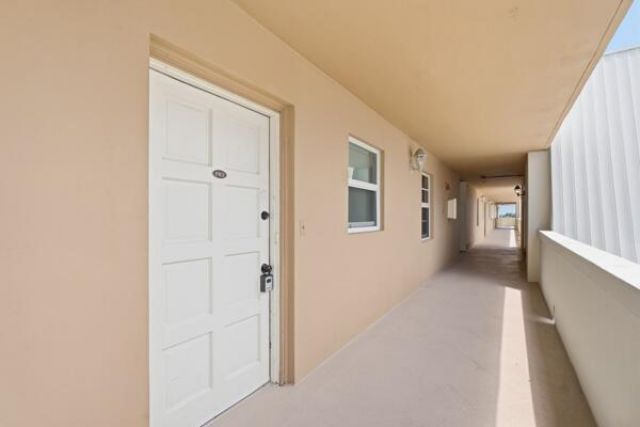 308 Golfview Road, Unit Ph03, North Palm Beach, FL 33408 Photo
