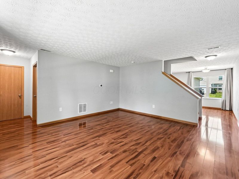 633 Gleaming Drive , Unit 254, Galloway, OH 43119 Photo 13