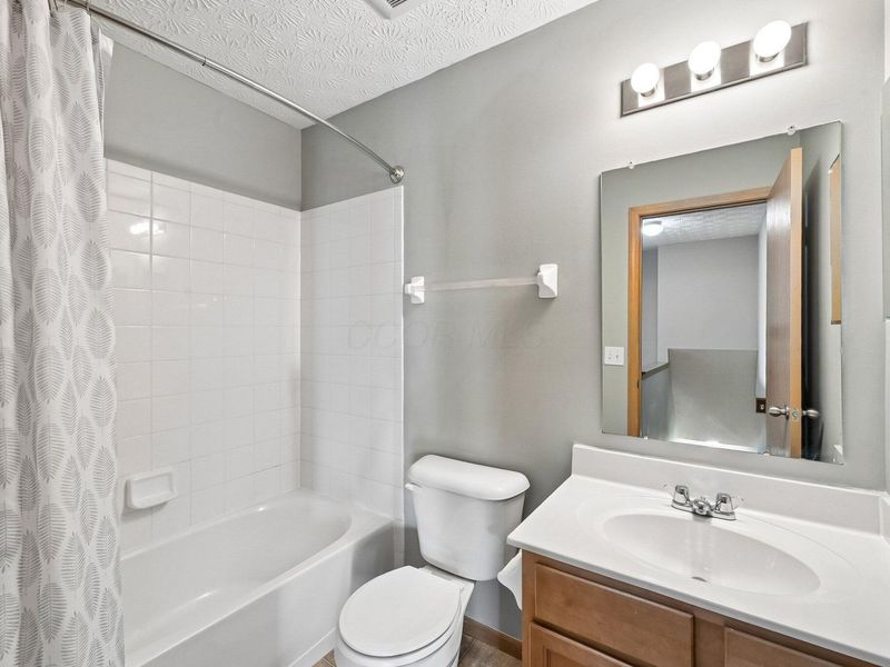 633 Gleaming Drive , Unit 254, Galloway, OH 43119 Photo 29