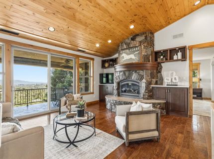 609 Lakeridge Dr, Auburn, CA 95603 Photo