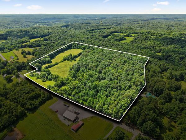 3320 Highway 49 E, Charlotte, TN 37036