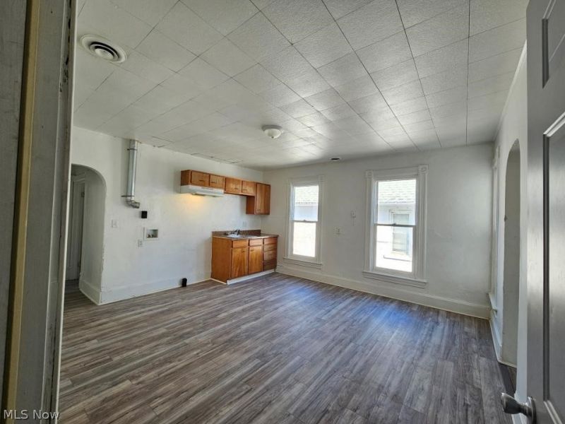 1335 W 3rd Street, Ashtabula, OH 44004 Photo 5