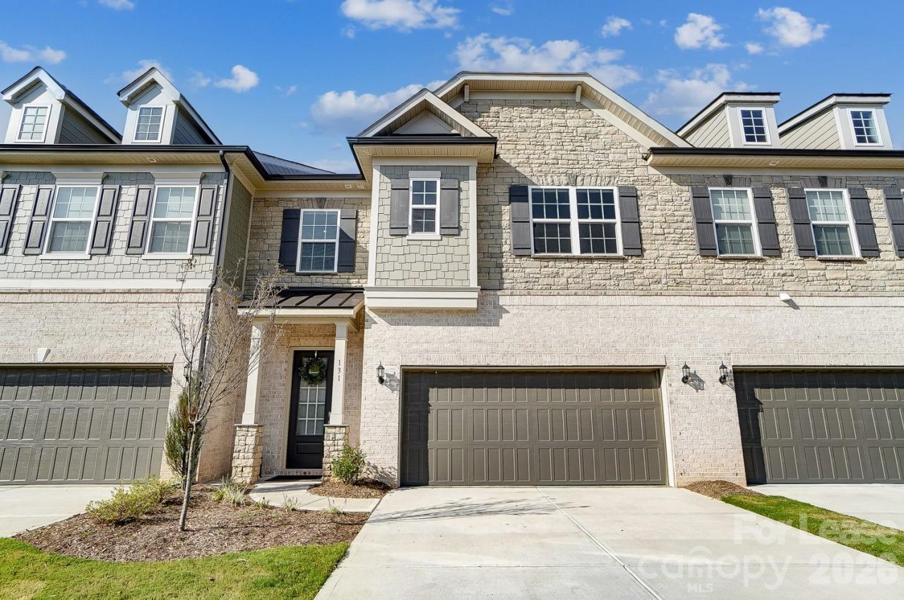 131 Heathbrook Lane, Waxhaw, NC 28173 Main Photo