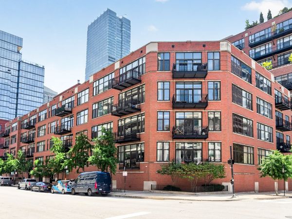 333 W HUBBARD Street , Unit 1005, Chicago, IL 60610