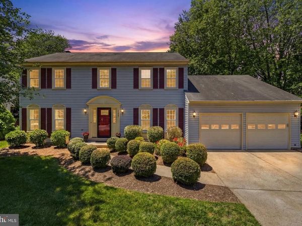 13607 WHITE BARN LANE, HERNDON, VA 20171