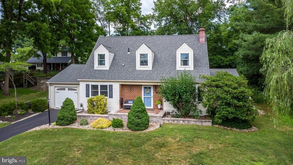 215 COLWYN TERRACE , WEST CHESTER, PA 19380