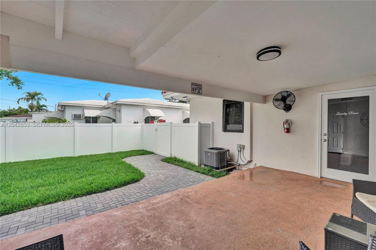 1704 Rodman St , Unit 3, Hollywood, FL 33020 Photo