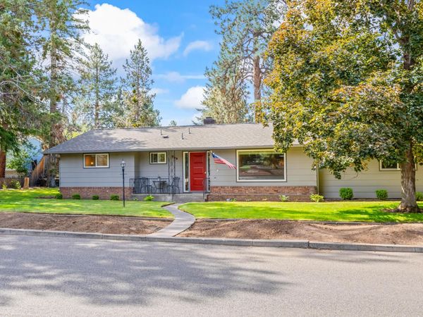 709 NE Lafayette Avenue, Bend, OR 97701