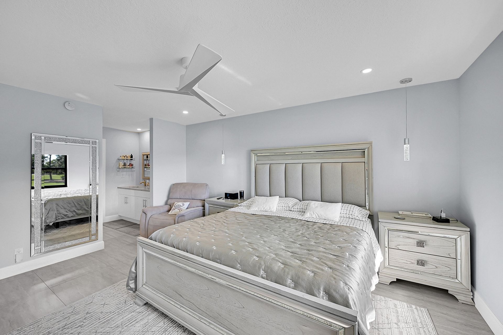12870 Briarlake Drive, Unit 201, Palm Beach Gardens, FL 33418 Photo