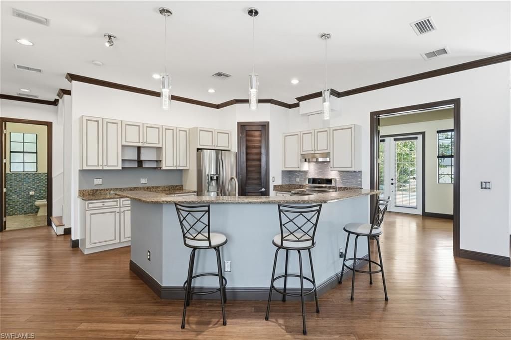 1358 Hopedale Dr, Fort Myers, FL 33919 Photo
