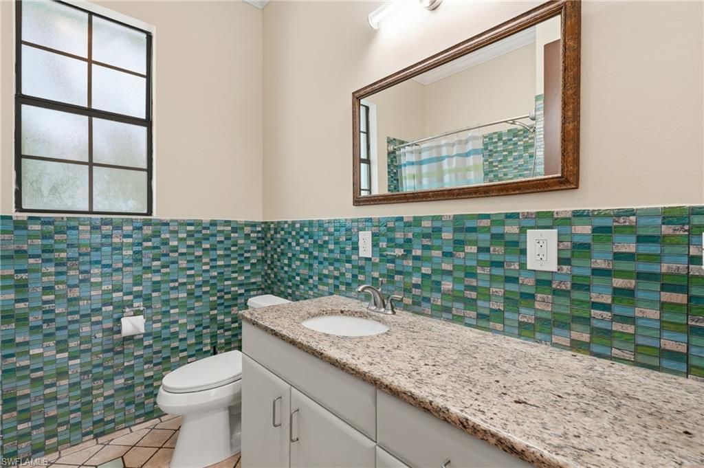 1358 Hopedale Dr, Fort Myers, FL 33919 Photo